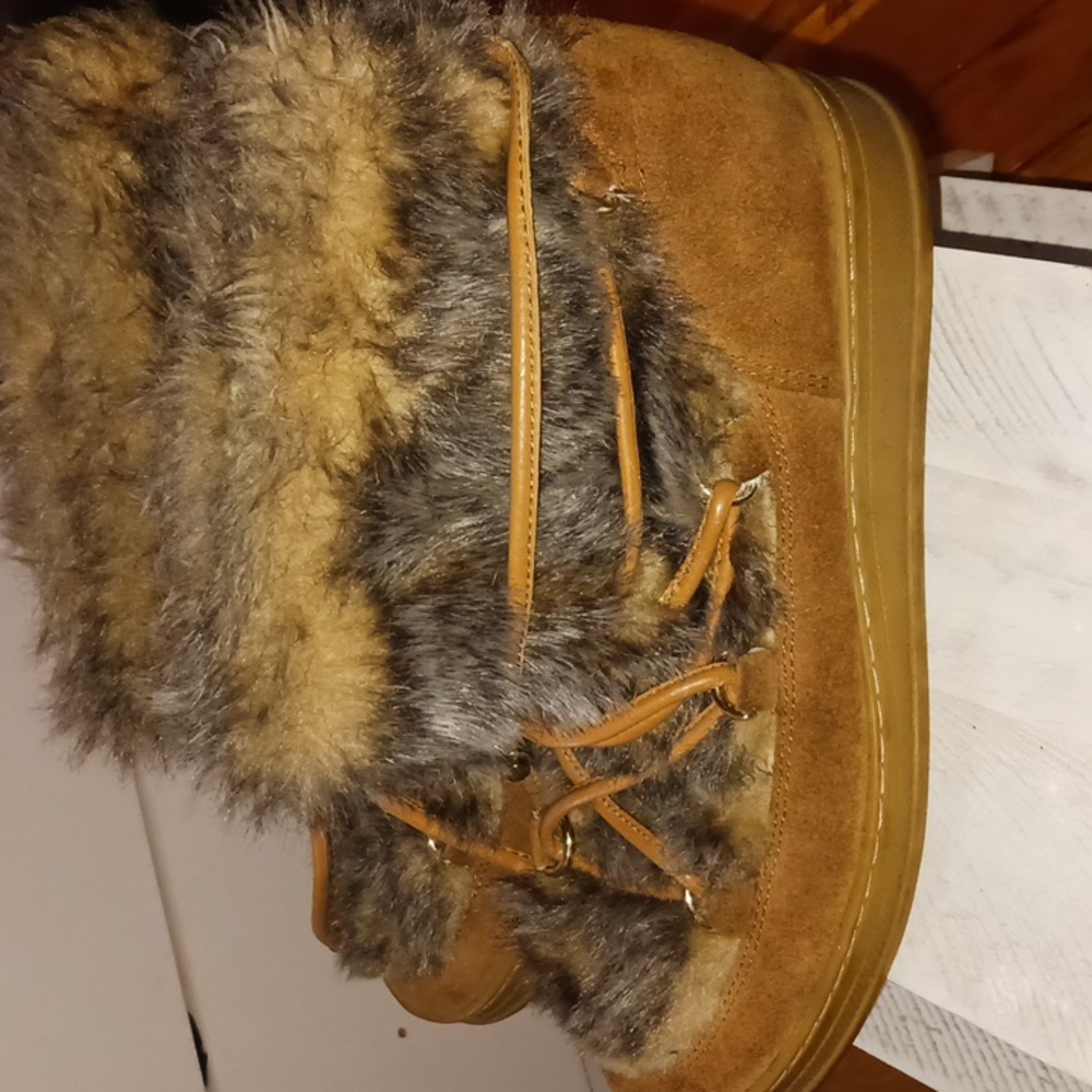 Dolce Vita fur booties